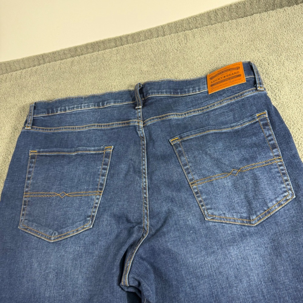 Lucky Brand Mens 40x32 Medium Wash Straight Leg Denim Jeans Blue 5-Pocket